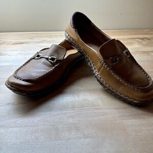 Born Women’s Tan Leather Slip On Loafers Size 11